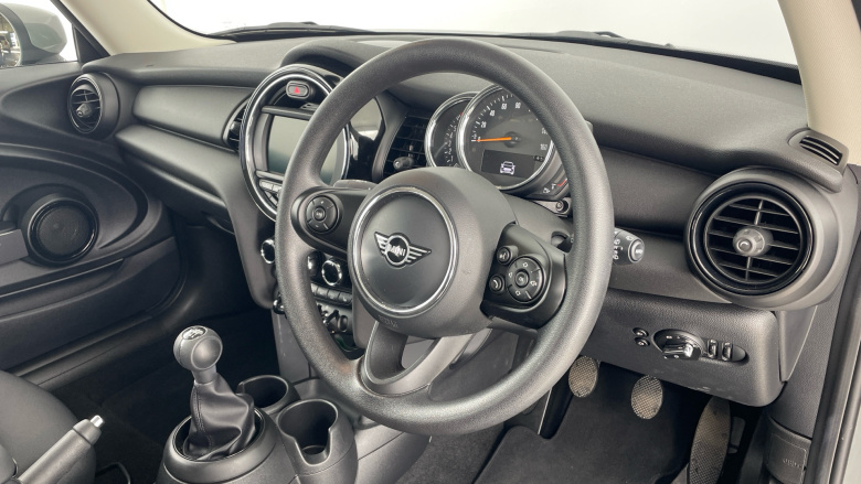 MINI Hatchback 1.5 One Classic II 3dr Petrol Hatchback